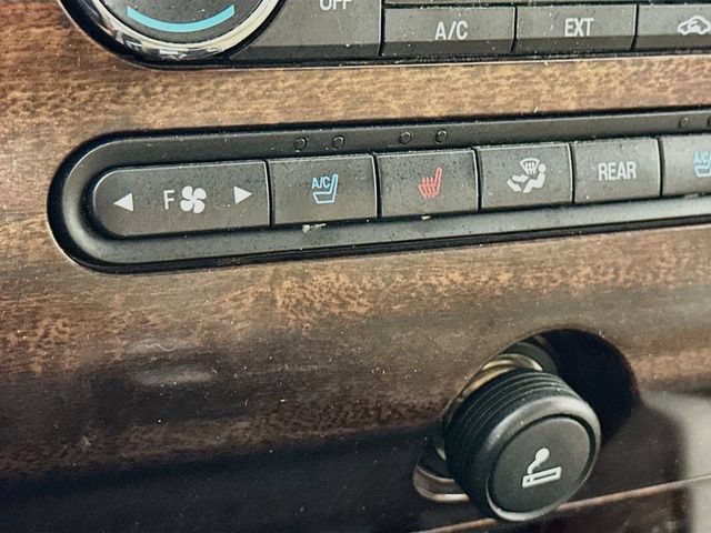 Used 2013 Ford Expedition XLT AWD/4WD image 26