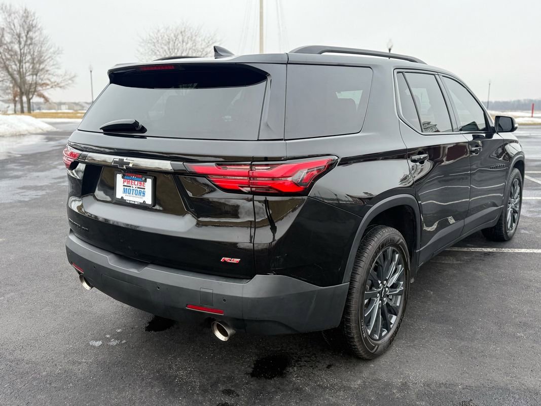 Used 2022 Chevrolet Traverse RS image 5