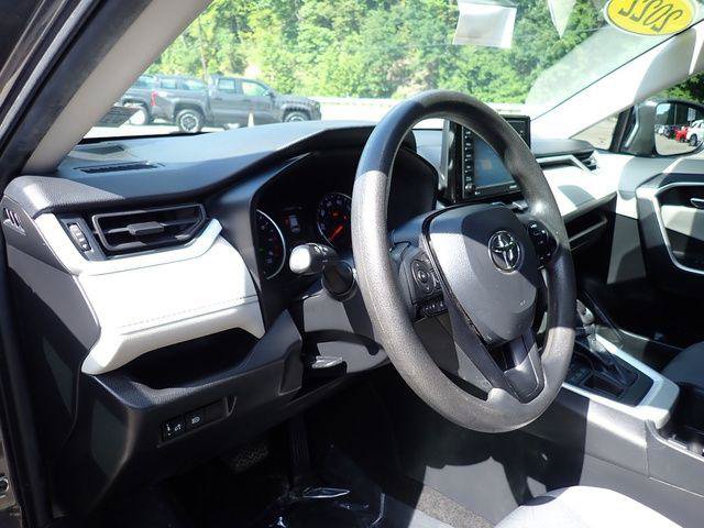 Certified 2022 Toyota RAV4 XLE AWD/4WD image 14