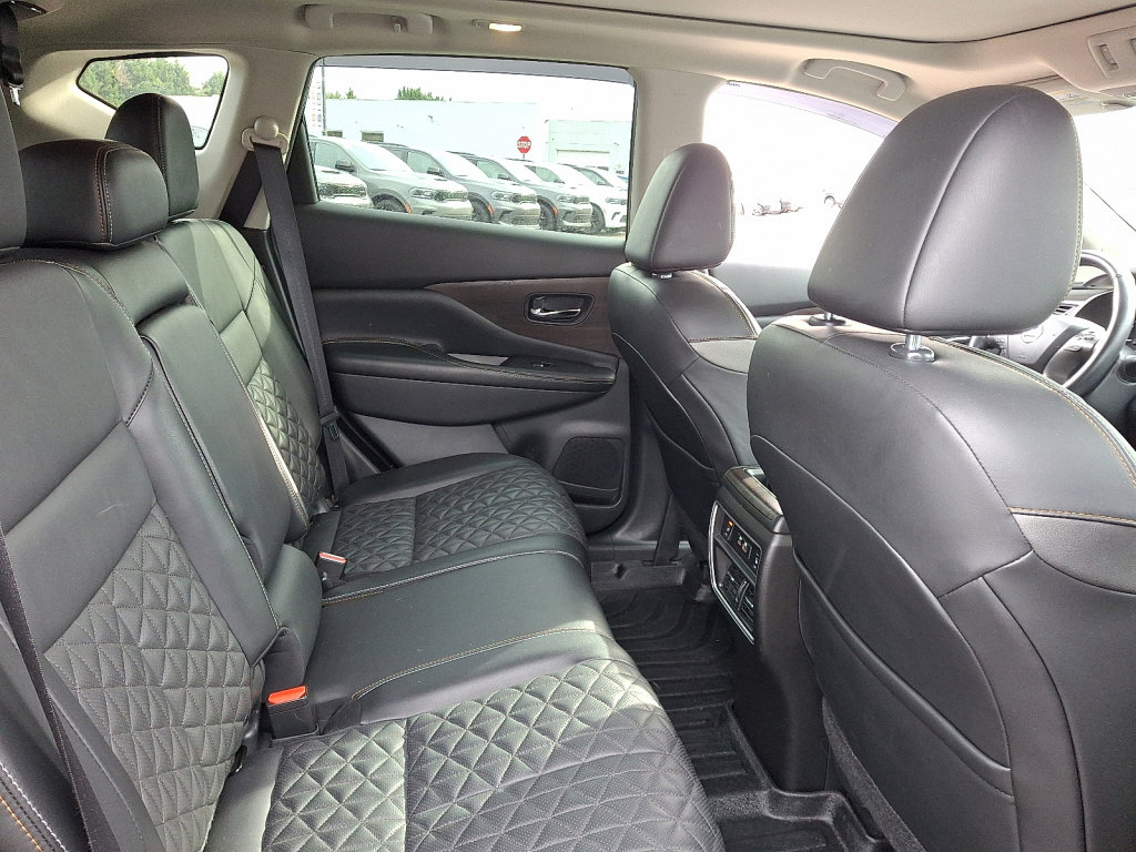 Used 2021 Nissan Murano Platinum w/ Cargo Package image 15