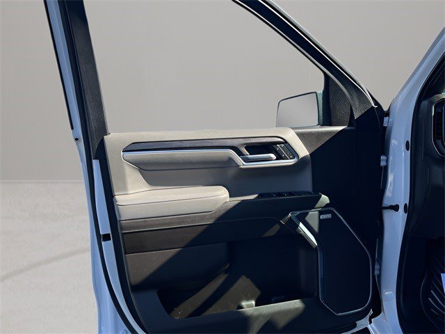 Certified 2024 Chevrolet Silverado 1500 LTZ w/ LTZ Premium Package image 7