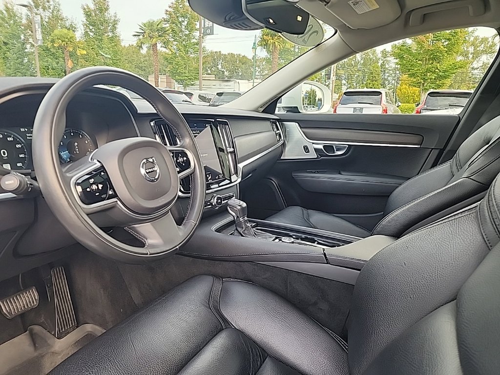 Used 2017 Volvo V90 T6 Cross Country AWD/4WD image 11