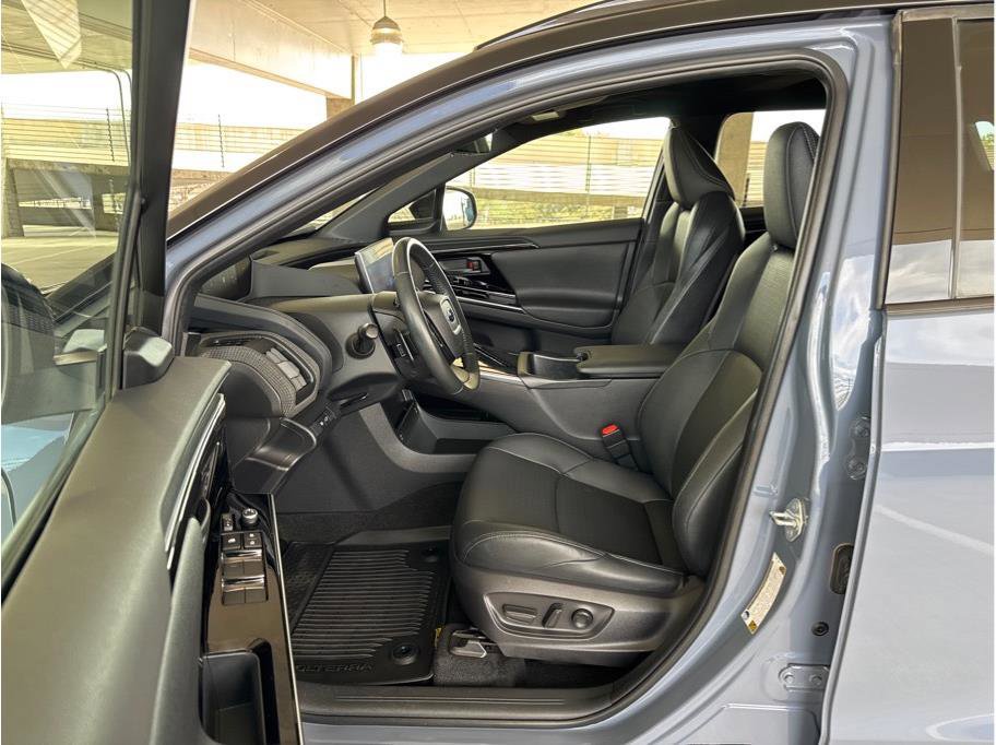 Used 2023 Subaru Solterra AWD image 10