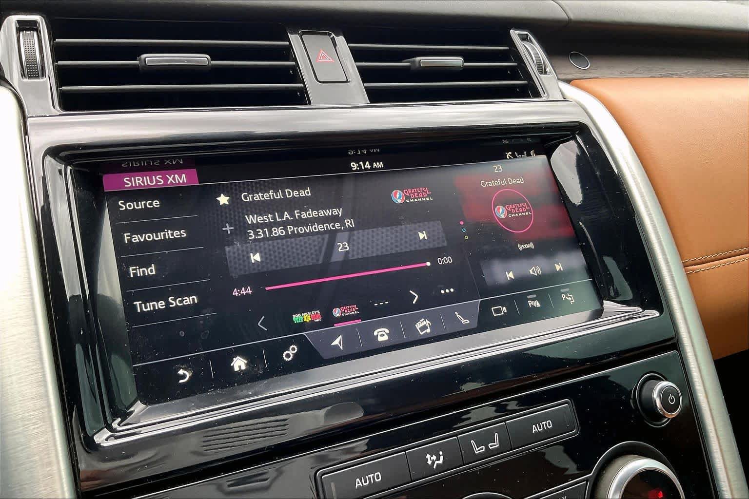 Used 2019 Land Rover Discovery HSE Luxury AWD/4WD image 33