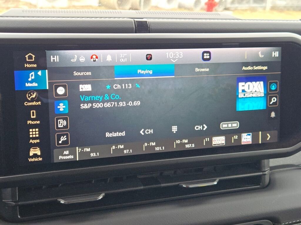 Used 2025 Jeep Wrangler Sahara 4xe w/ Safety Group image 22