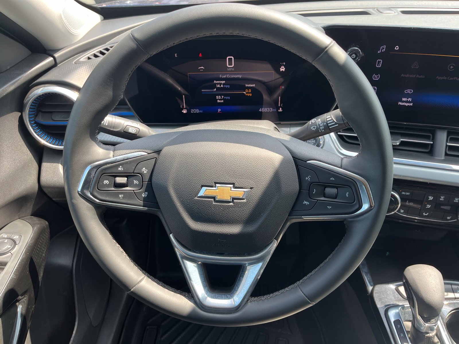 Used 2024 Chevrolet Trax LT w/ Driver Confidence Package FWD image 21
