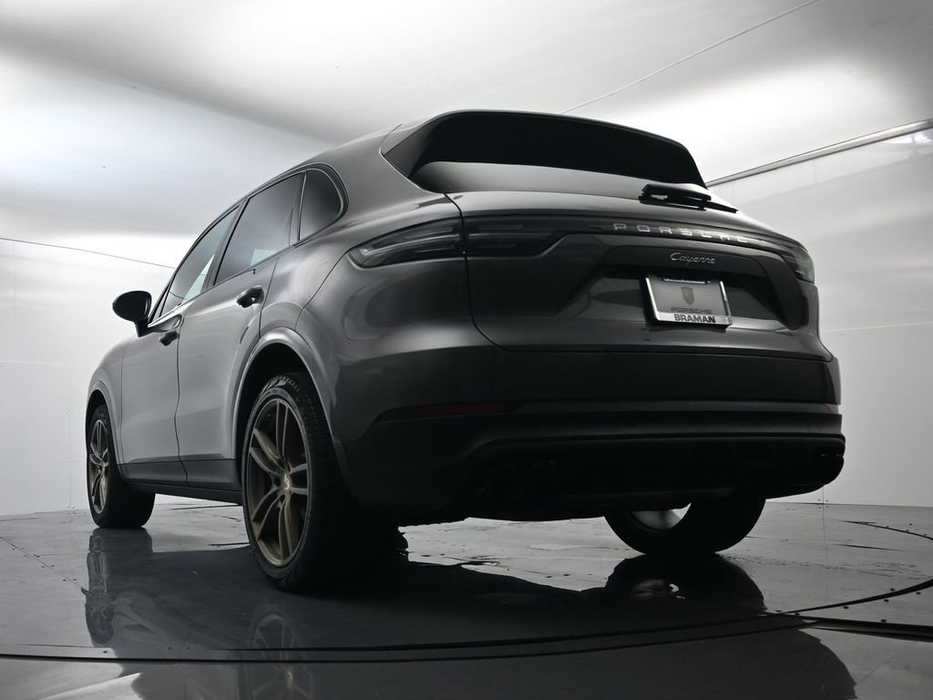 Used 2019 Porsche Cayenne image 48