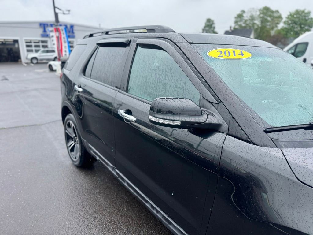 Used 2014 Ford Explorer Sport w/ Equipment Group 401A AWD/4WD image 14