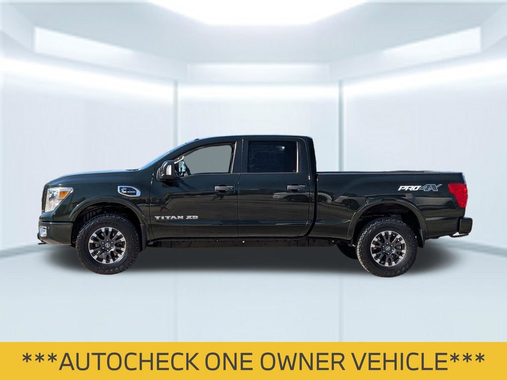 Used 2019 Nissan Titan PRO-4X w/ Pro-4x Convenience Package image 2