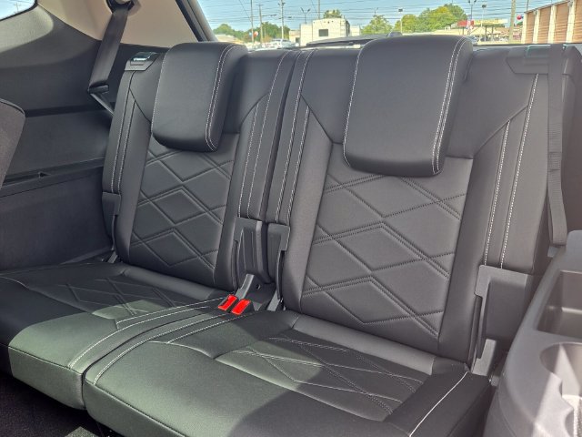 Certified 2026 Volkswagen Atlas SE FWD image 7