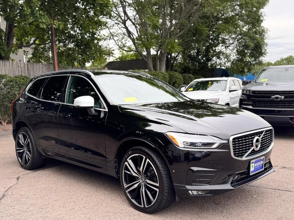 Used 2019 Volvo XC60 T6 R-Design w/ Protection Package AWD/4WD image 8