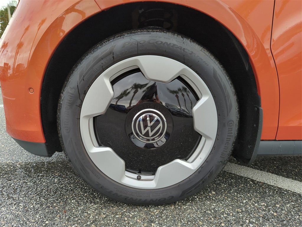 New 2025 Volkswagen ID. Buzz Pro S Plus image 43