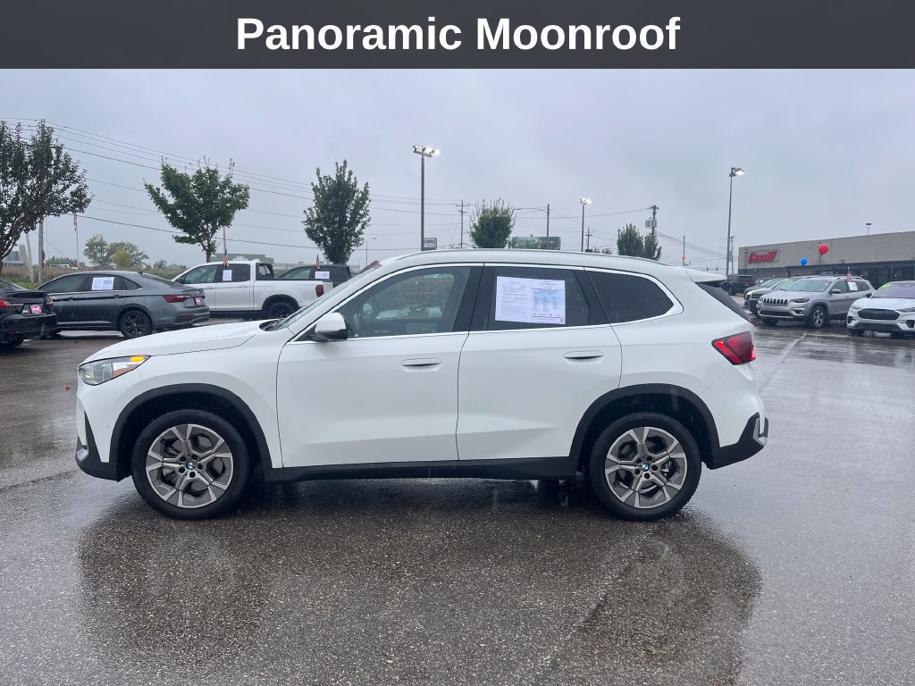 Used 2023 BMW X1 xDrive28i w/ Convenience Package AWD/4WD image 2