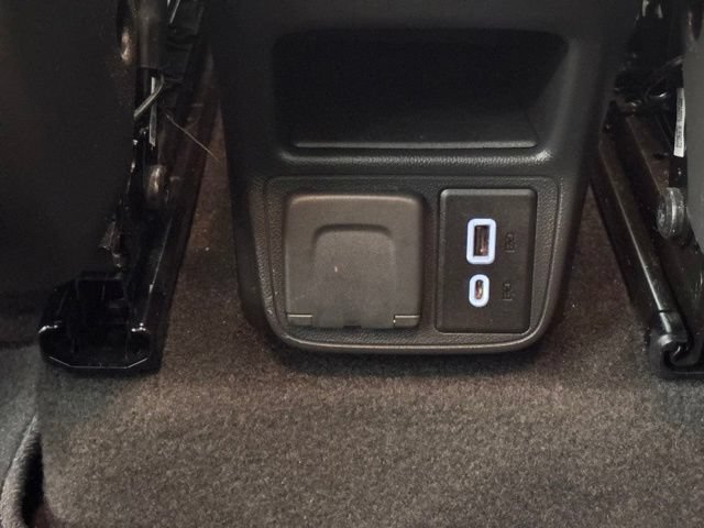 Used 2023 Chevrolet TrailBlazer LT w/ Convenience Package FWD image 22
