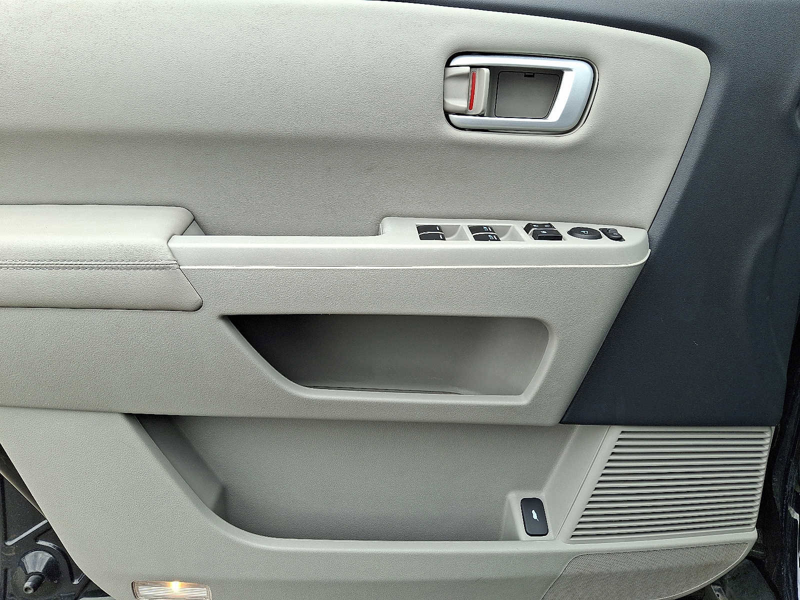 Used 2012 Honda Pilot EX-L image 13