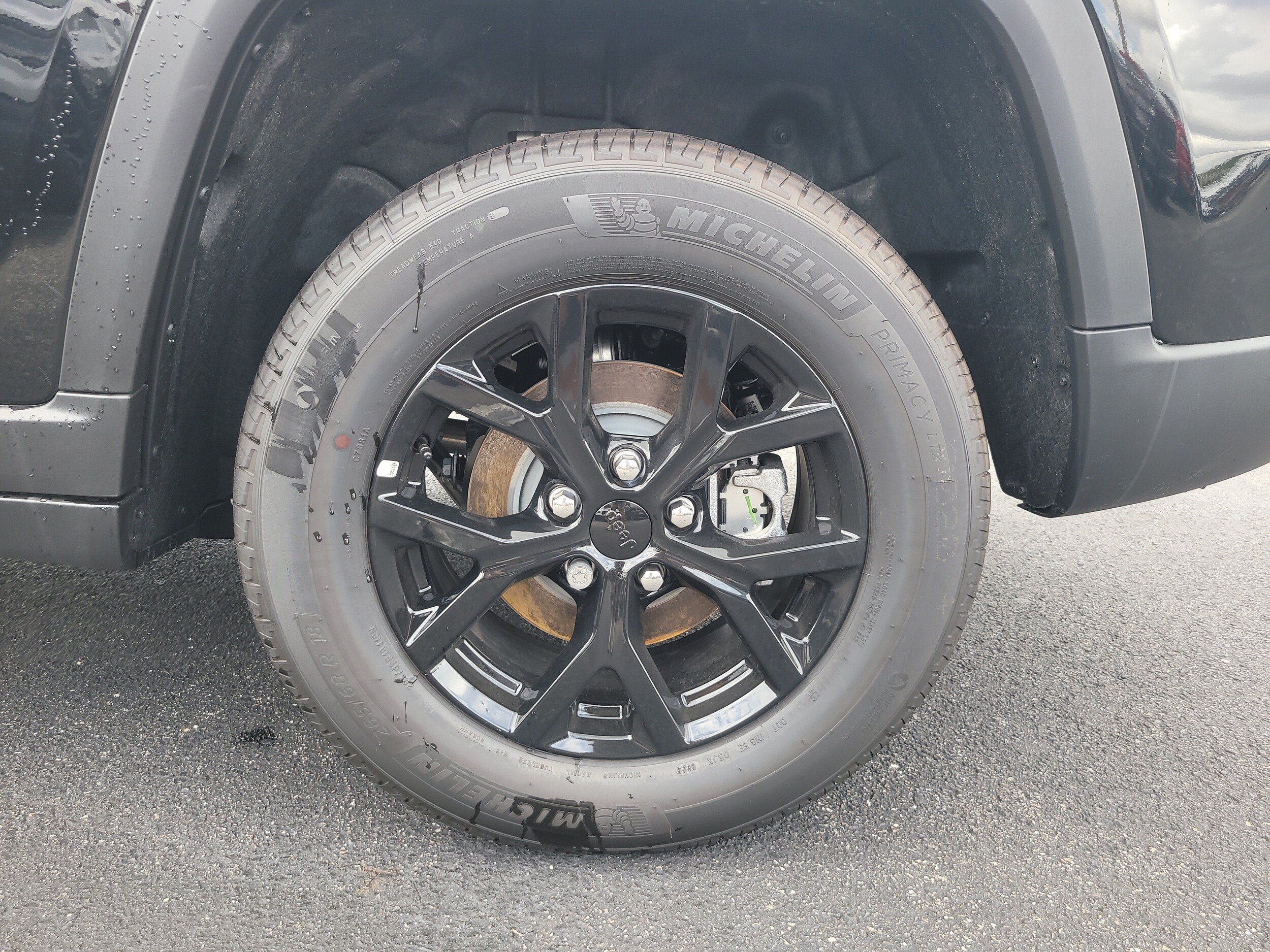 New 2026 Jeep Grand Cherokee Altitude RWD image 9