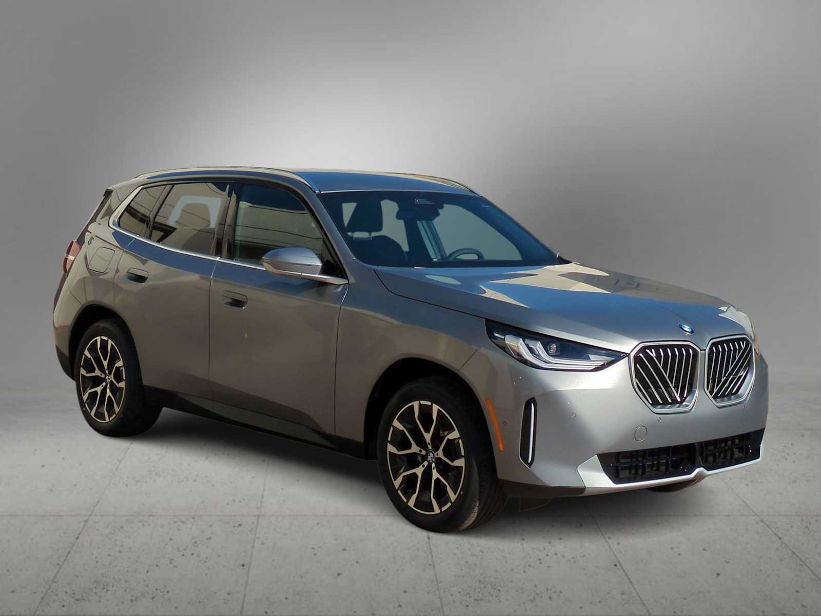 New 2026 BMW X3 xDrive30i AWD/4WD image 2