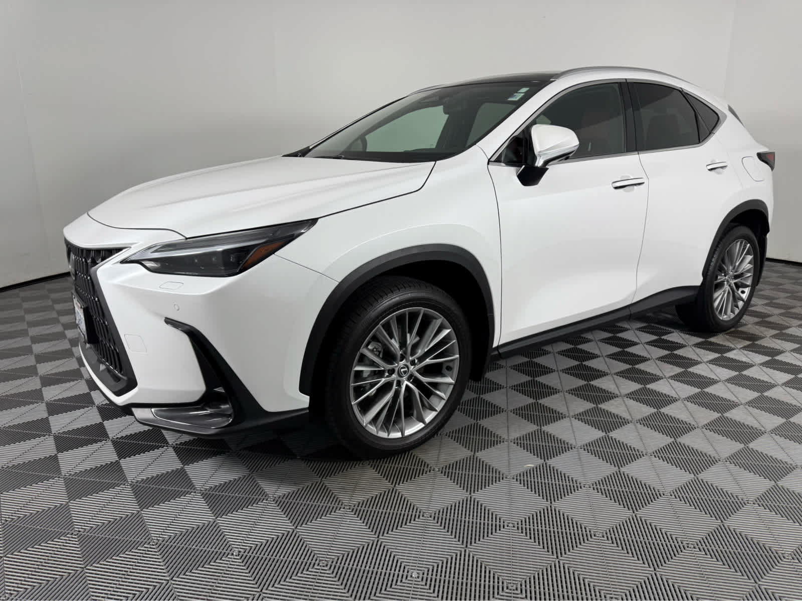 Used 2024 Lexus NX 350 AWD w/ Vision Package image 7