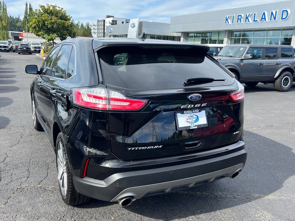 Certified 2023 Ford Edge Titanium AWD/4WD image 9