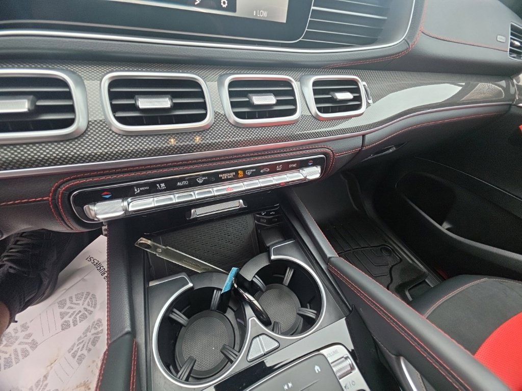 Used 2023 Mercedes-Benz GLE 53 AMG 4MATIC image 22