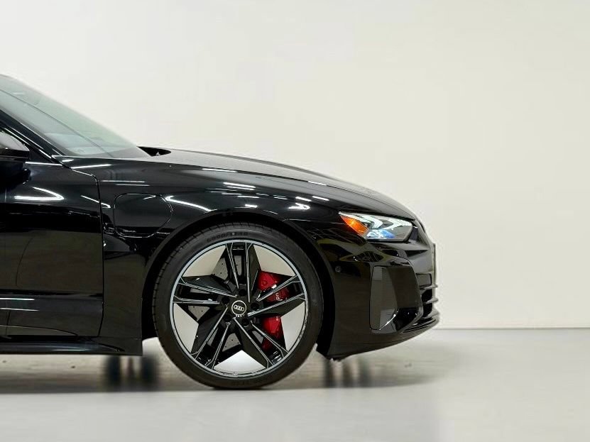 Used 2022 Audi RS e-tron GT w/ Year 1 Package AWD/4WD image 14