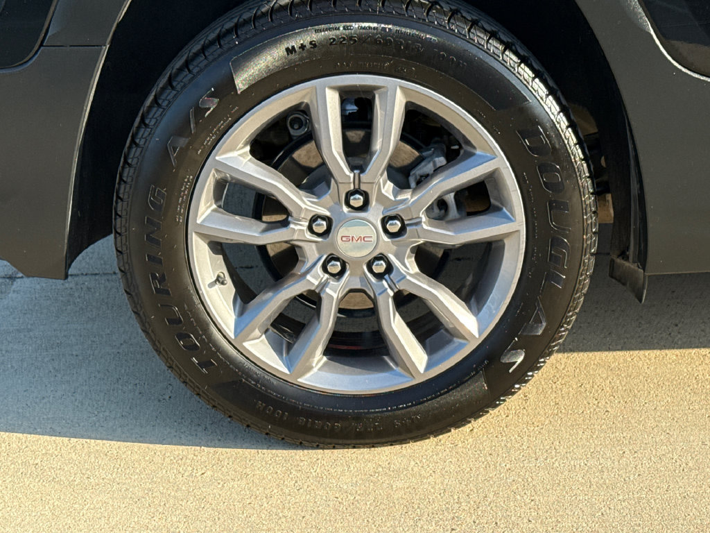 Used 2022 GMC Terrain SLT FWD image 10