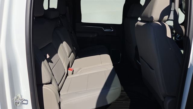 New 2026 GMC Sierra 2500 SLT w/ SLT Convenience Package image 19