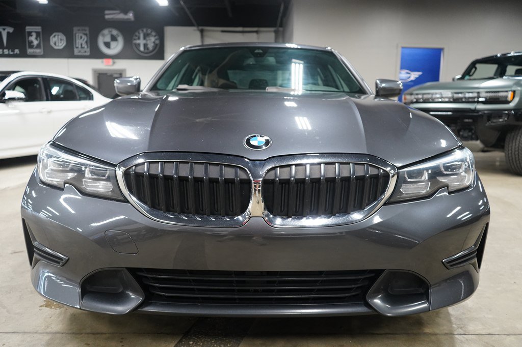 Used 2020 BMW 330i xDrive Sedan AWD/4WD image 8