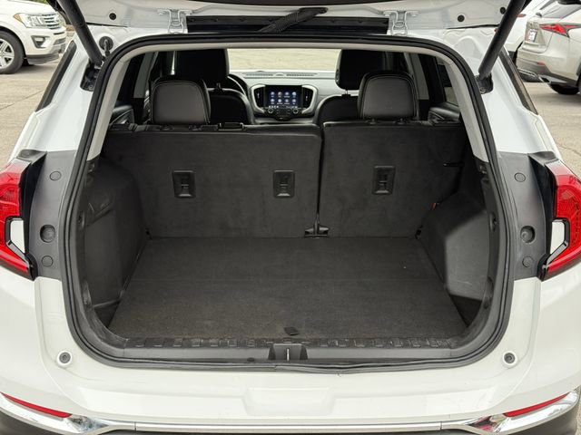 Used 2023 GMC Terrain SLT image 12