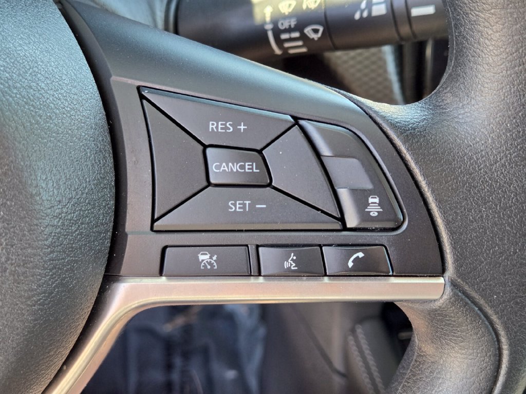Certified 2024 Nissan Kicks SV w/ Interior Electronics Package FWD image 31