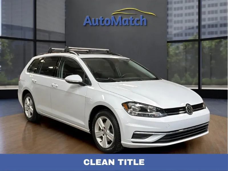 Used 2018 Volkswagen Golf SE image 1