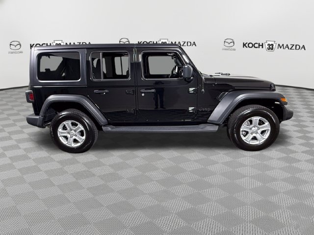 Used 2023 Jeep Wrangler Unlimited Sport AWD/4WD image 9