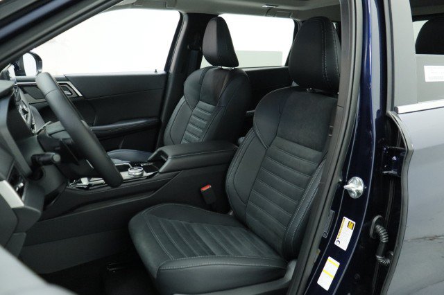 New 2026 Mitsubishi Outlander SE FWD image 7