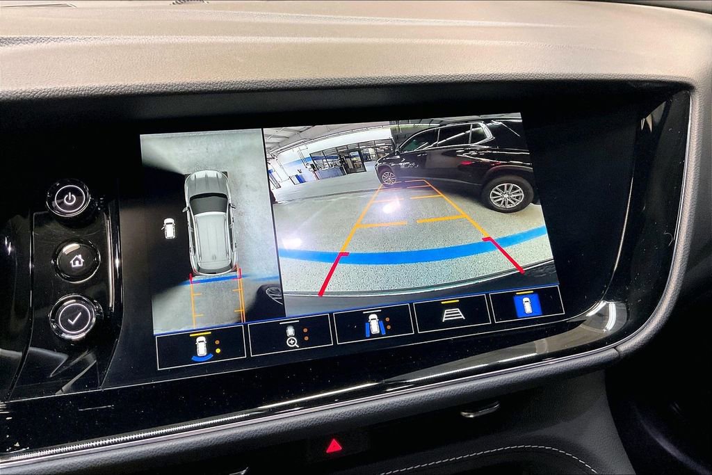 Used 2022 Buick Envision Avenir w/ Safety Package FWD image 16