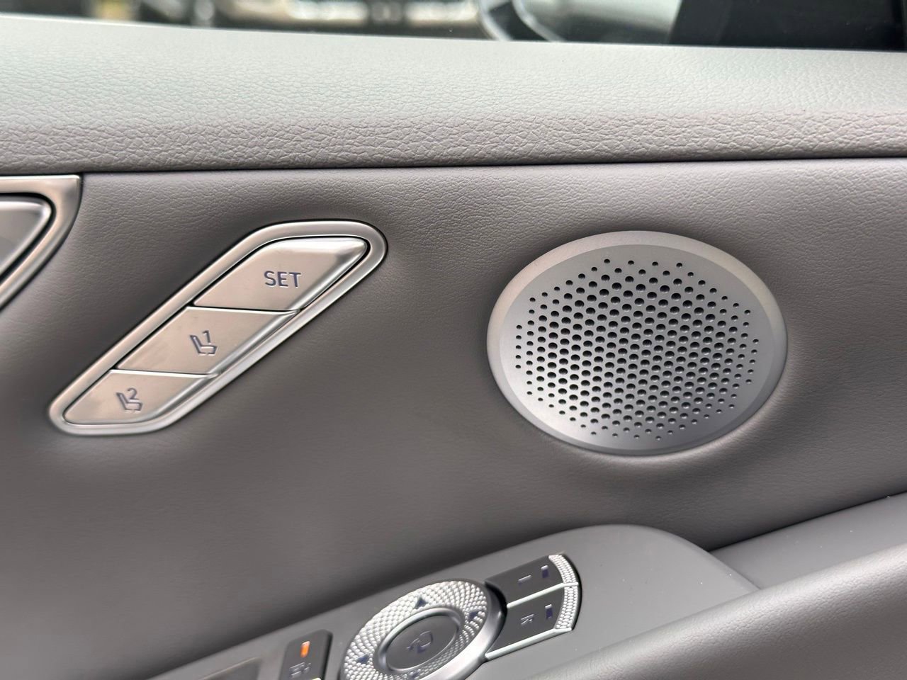 Used 2025 Genesis G80 3.5T Sport Prestige image 23