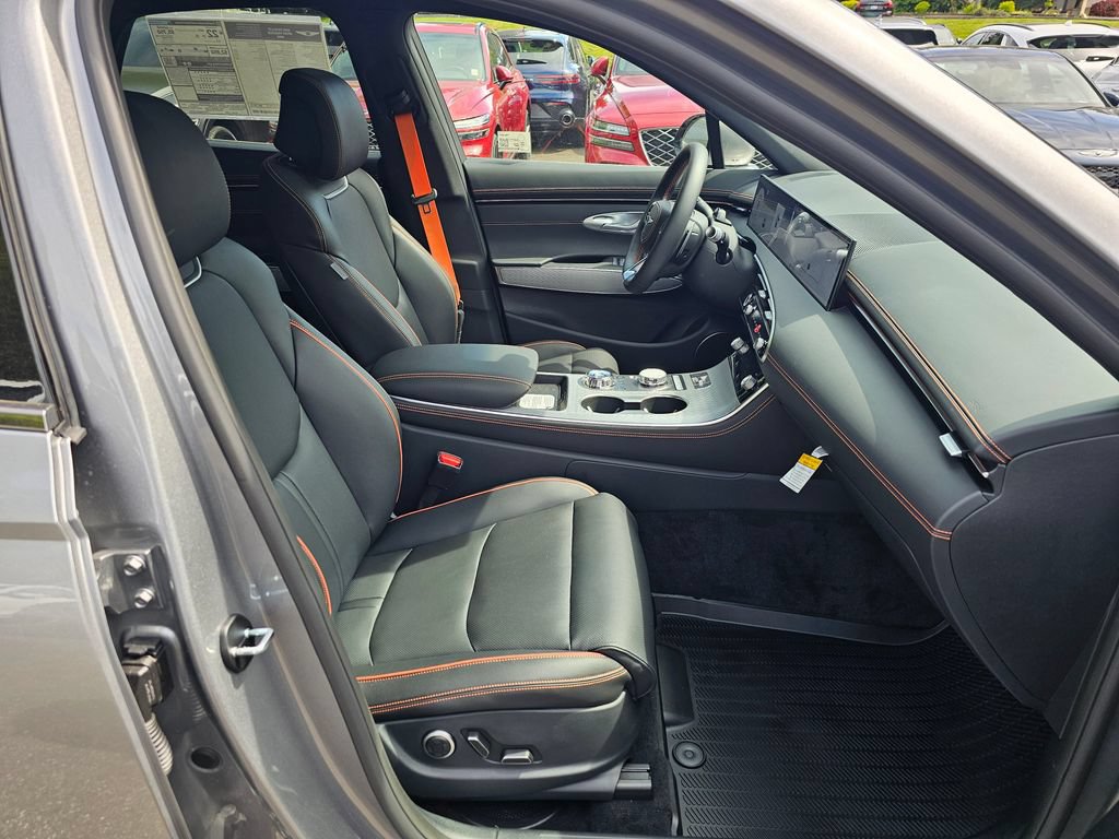New 2026 Genesis GV70 2.5T Sport Prestige AWD/4WD image 28