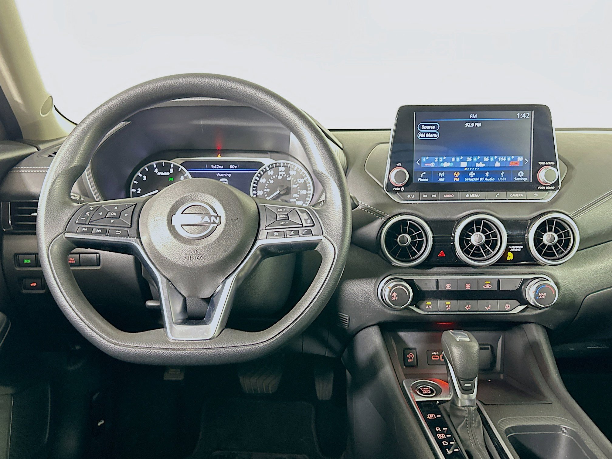 Used 2024 Nissan Sentra SV FWD image 18