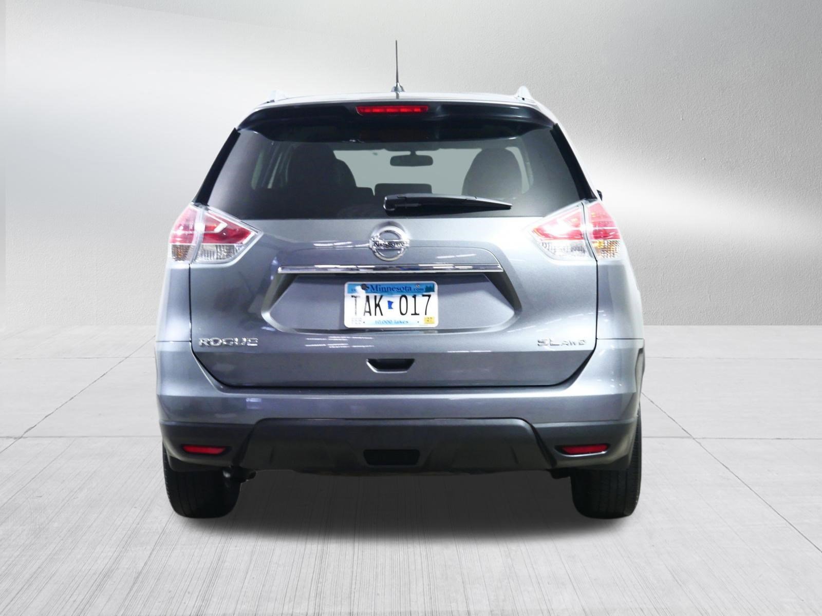 Used 2016 Nissan Rogue SL w/ SL Premium Package image 6