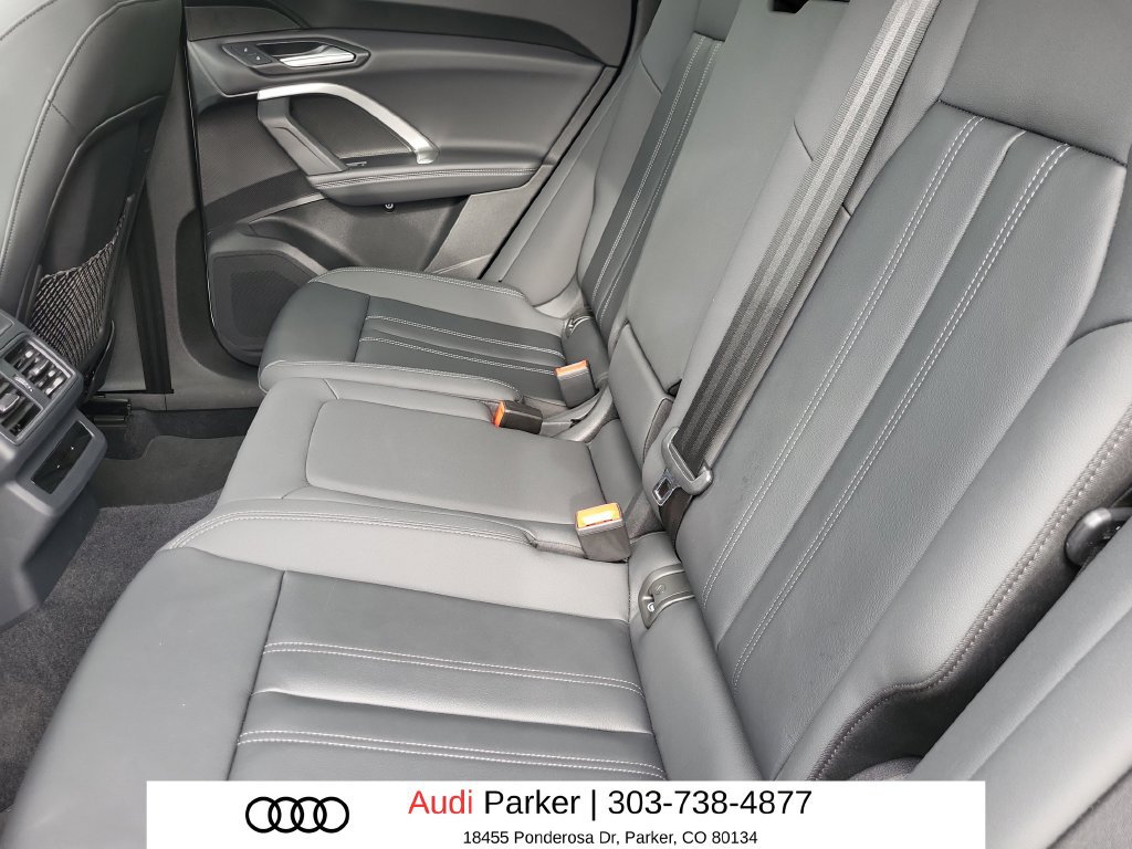 Used 2025 Audi Q5 Premium w/ Convenience Package AWD/4WD image 8