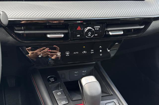 New 2026 Nissan Kicks SR w/ SR Premium Package image 18