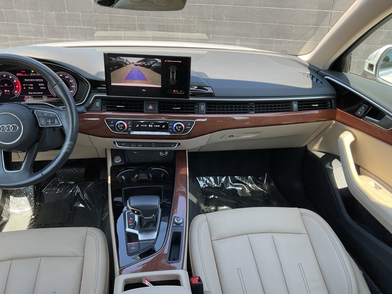 Used 2020 Audi A4 2.0T Premium Plus w/ Premium Plus Package FWD image 16