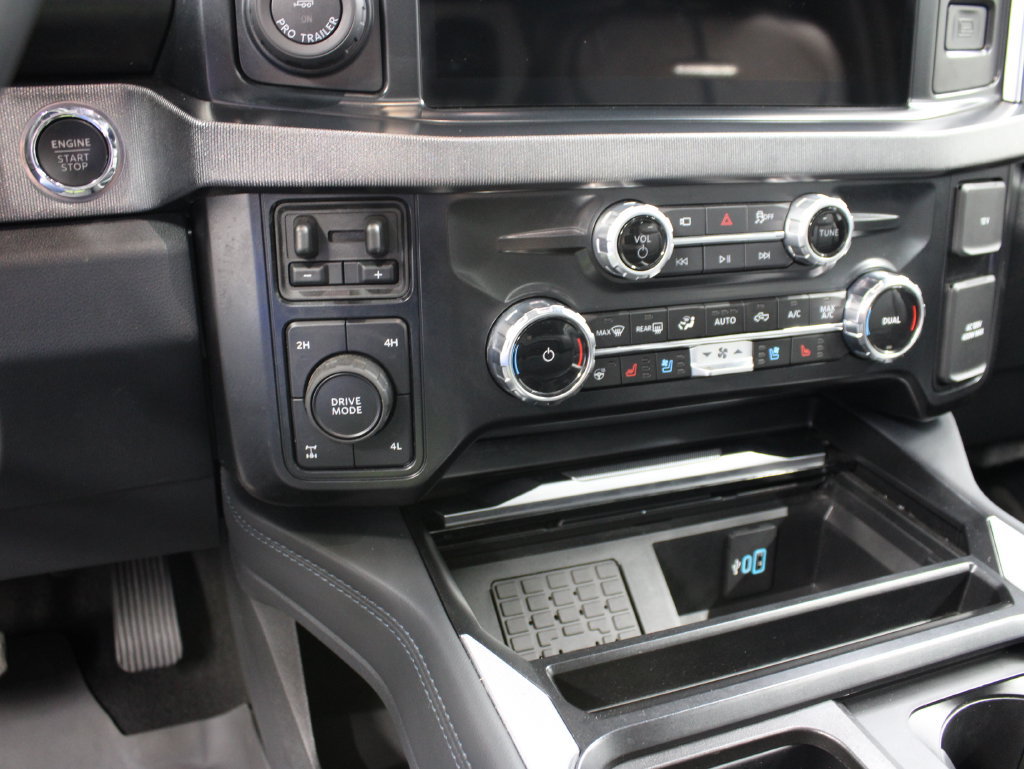 Used 2026 Ford F250 Platinum w/ FX4 Off-Road Package AWD/4WD image 70