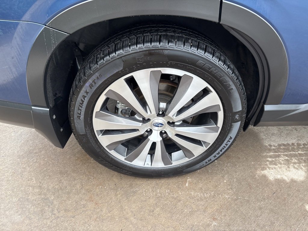 Used 2022 Subaru Ascent Limited w/ Technology Package image 15