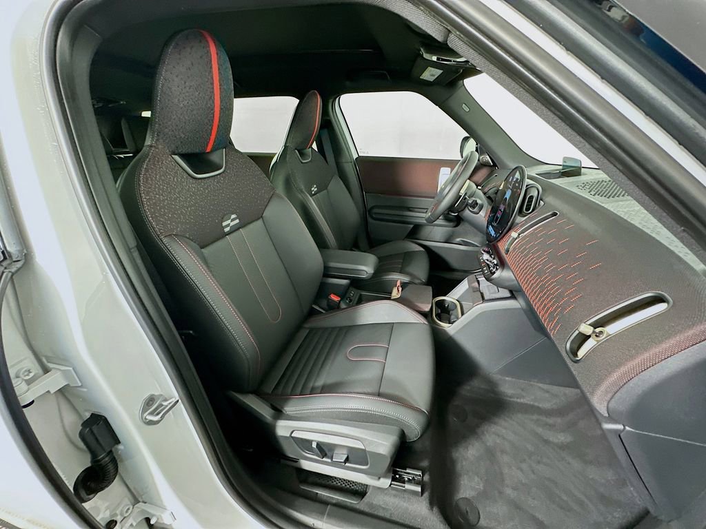 Used 2026 MINI Cooper Countryman John Cooper Works w/ Comfort Package Max image 29
