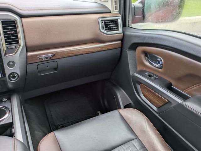 Used 2017 Nissan Titan Platinum Reserve RWD image 17