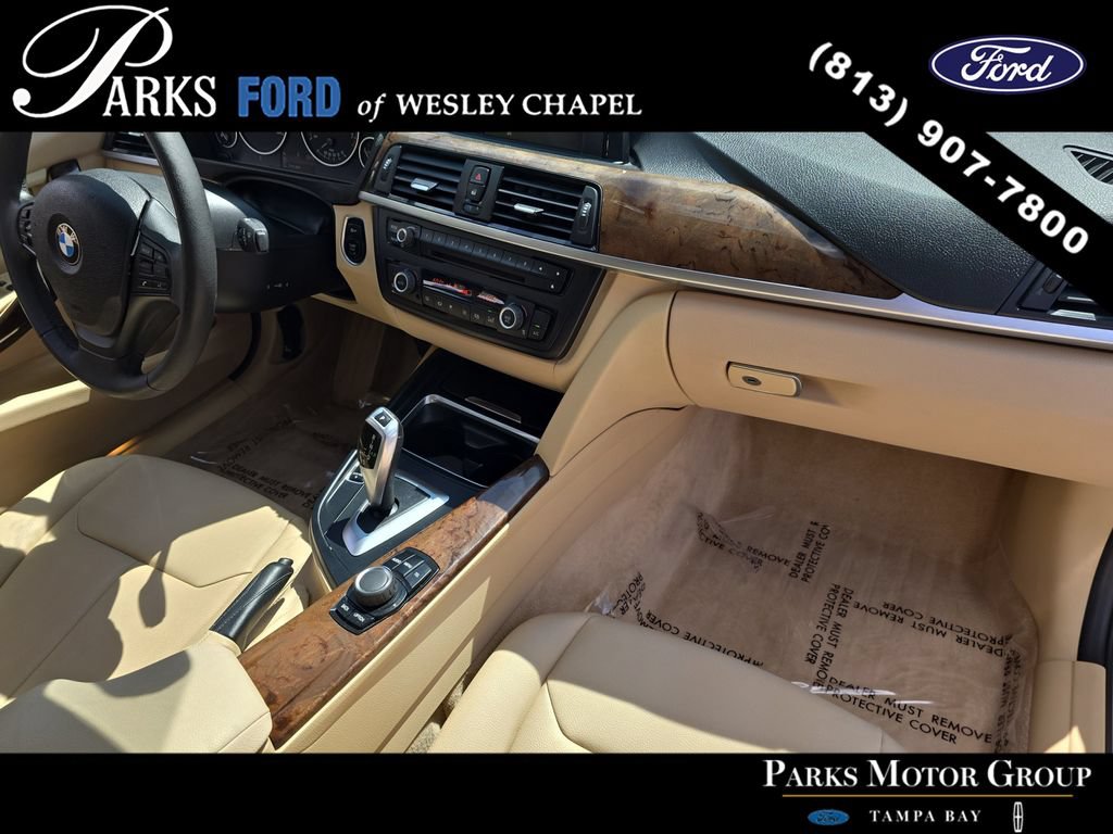 Used 2015 BMW 320i Sedan RWD image 9