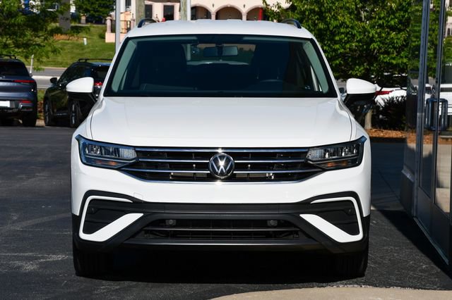 Used 2022 Volkswagen Tiguan S FWD image 11