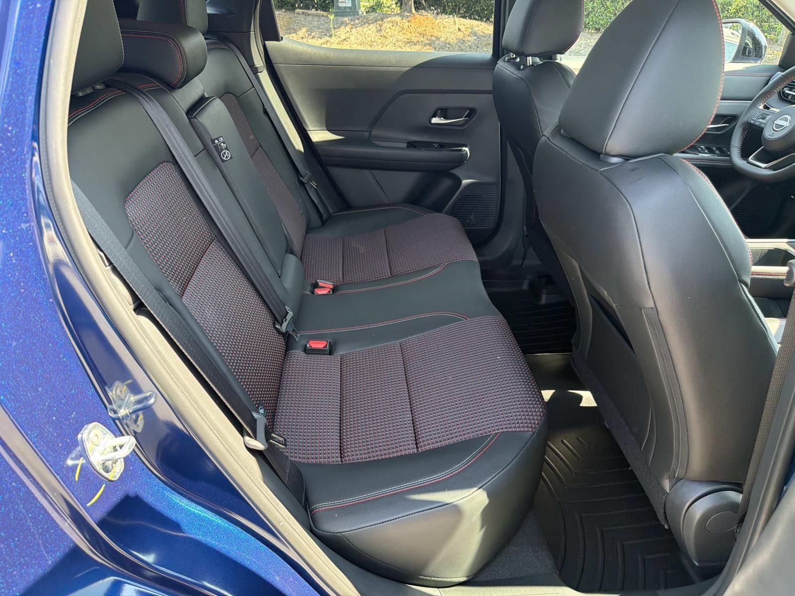 Used 2026 Nissan Kicks SR FWD image 15