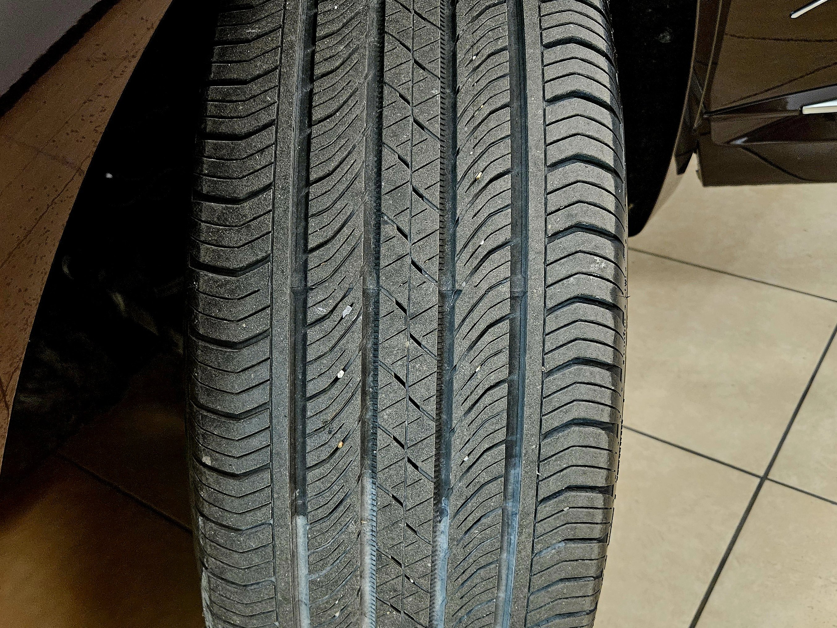 Used 2023 Buick Envision Avenir image 47