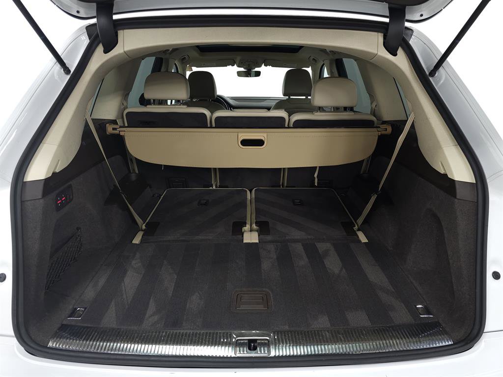 Used 2018 Audi Q7 3.0T Premium image 7